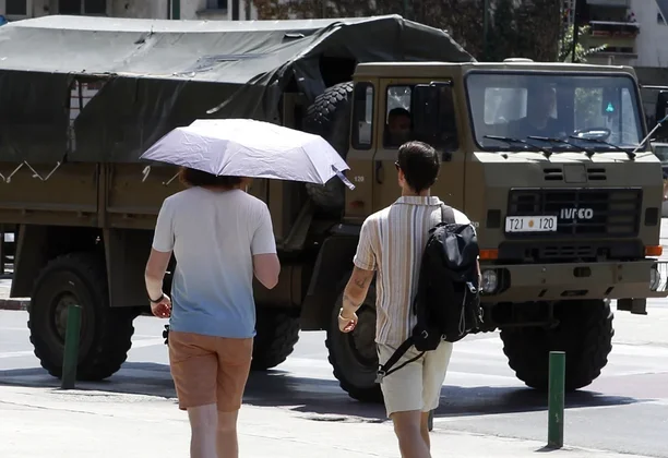 Алармантни податоци: 53 отсто од девојчињата и 19 отсто од момчињата на возраст од 15 години се депресивни